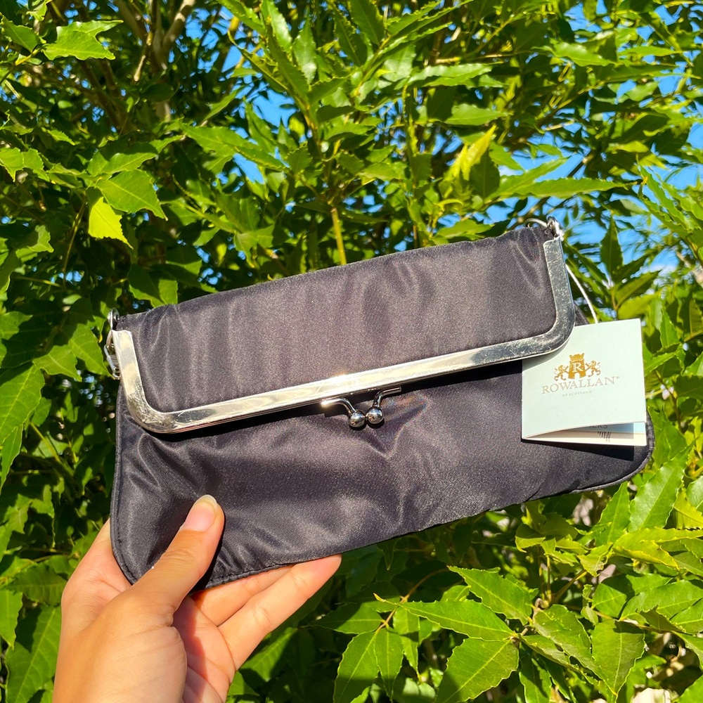 ROWALLAN Black Classic Clutch Handbag, size: SM/mini
